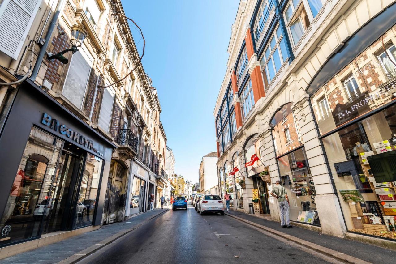 Apartment Hyper Centre, Avenue De Champagne A 200 Metres *